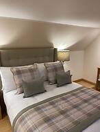 Waverley Inn Apartments
