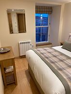 Waverley Inn Apartments