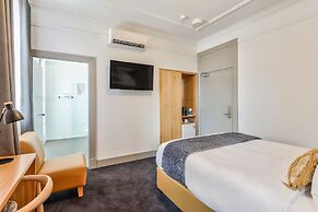 Meridian Hotel