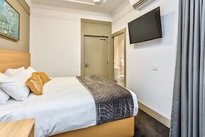 Meridian Hotel