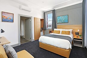 Meridian Hotel