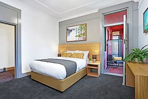 Meridian Hotel