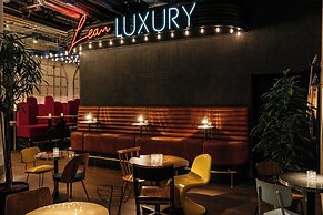 Ruby Ella Hotel Cologne by IHG