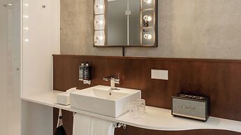 Ruby Ella Hotel Cologne by IHG