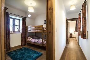 Orchard Cottage - Luxury Barn Conversion
