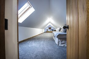 Orchard Cottage - Luxury Barn Conversion