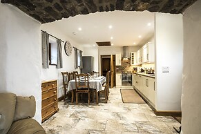 Orchard Cottage - Luxury Barn Conversion
