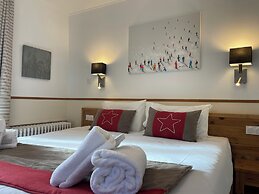 Chalet Hôtel La Sapinière