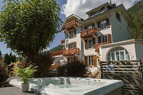 Chalet Hôtel La Sapinière