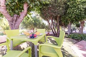 Immaculate 3-bed Villa in Guia Private Pool