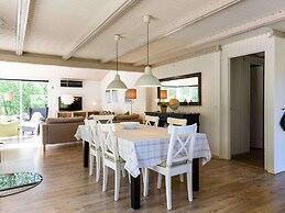 Charming Cottage in Rindby-by Traum