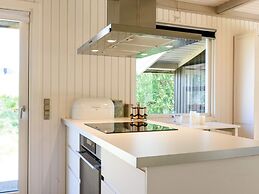 Charming Cottage in Rindby-by Traum