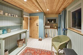 Tilldene