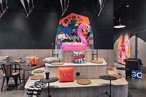 Moxy Bergen