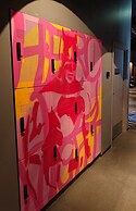 Moxy Bergen