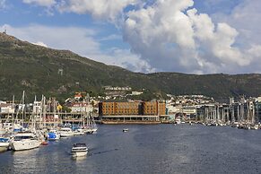 Moxy Bergen