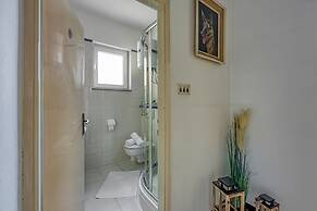 Pool Apartment Bakija