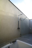 FFF Hotel