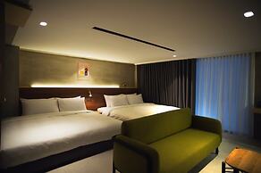 FFF Hotel