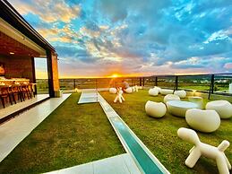 FFF Hotel