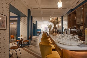 Work From Here at Bristol Hotel