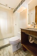 Hotel Casa Botero