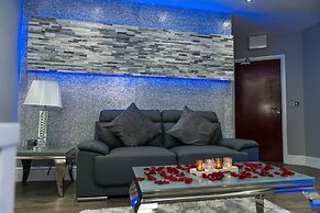 Aphrodite Suites Huddersfield