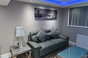 Aphrodite Suites Huddersfield