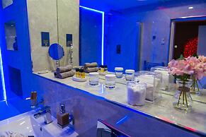 Aphrodite Suites Huddersfield