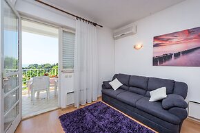 Apartment Lena
