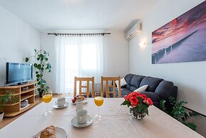 Apartment Lena