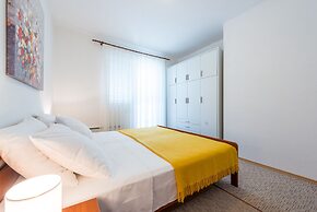 Apartment Lena