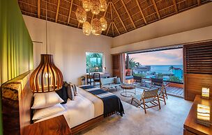 Sayulinda Hotel