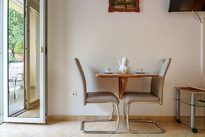 Studio for 2 People - Split Region With Sea View - Close to Commoditie