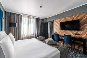 Kravt Nevsky Hotel and Spa