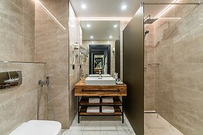 Kravt Nevsky Hotel and Spa