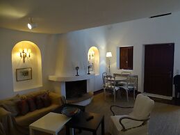 Monolithos Villa