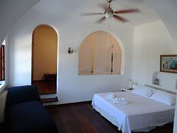 Monolithos Villa