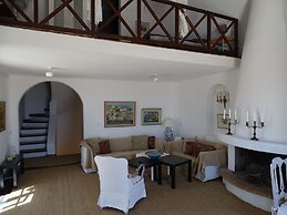 Monolithos Villa