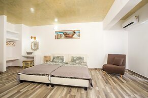 Lisabeth Apartments