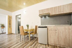 Lisabeth Apartments