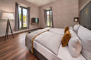 Karls Hotel