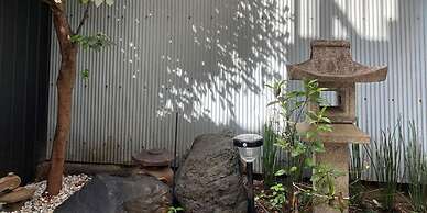 Platinum Yasaka