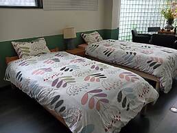 Platinum Yasaka