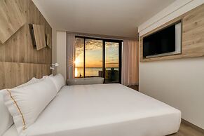Senator Gandia Hotel