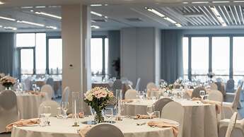 Holiday Inn Werribee by IHG