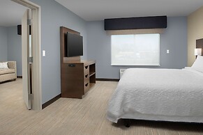 Hampton Inn Warroad, MN