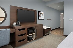 Hampton Inn Warroad, MN
