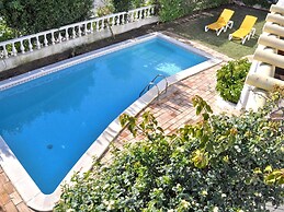 Tranquil Villa in Vilamoura With Private Swimming Pool