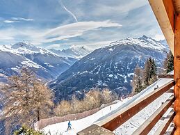 Stylish Chalet With Sauna in Heremence